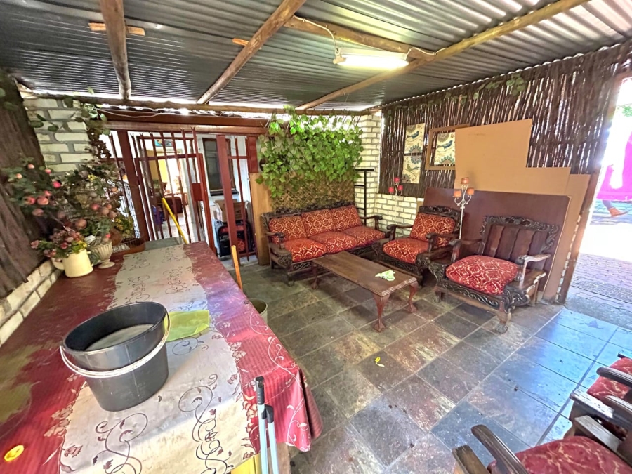 6 Bedroom Property for Sale in Brits North West